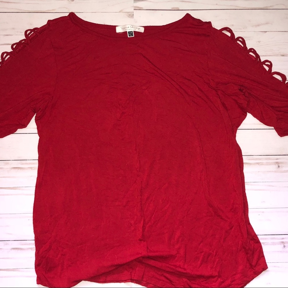 3/4 sleeve semi cold shoulder blouse